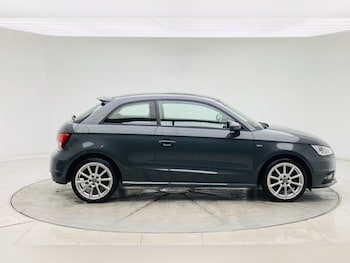 Used Audi A1 2018 for sale - 77453264: Photo