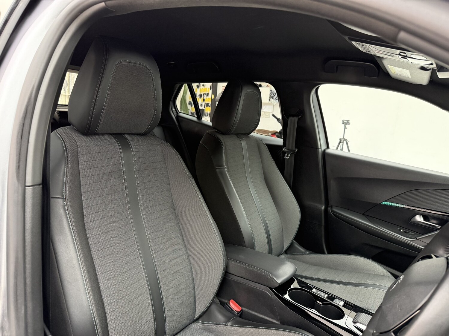 Used Peugeot 2008 2023 for sale - 77453252: Photo 41