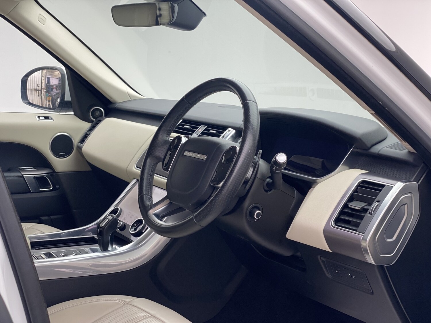 Used Land Rover Range Rover Sport 2018 for sale - 77453273: Photo 31