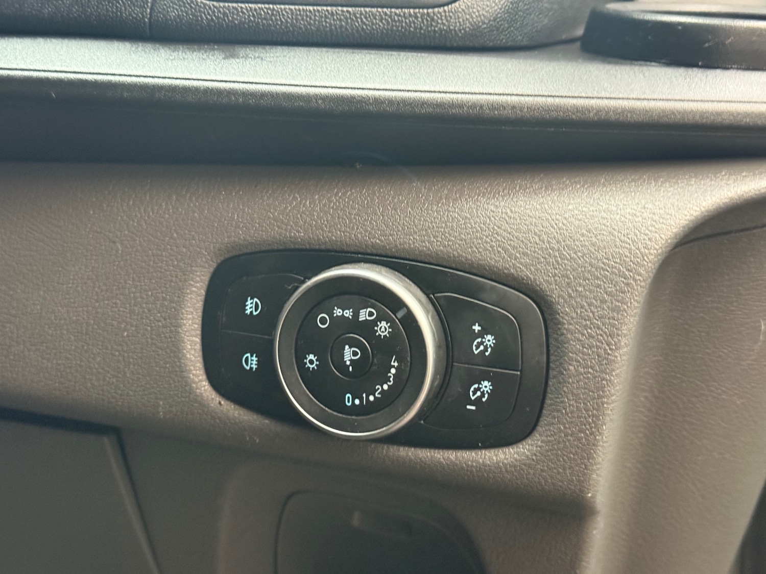 Used Ford Transit Custom 2018 for sale - 77011898: Photo 10