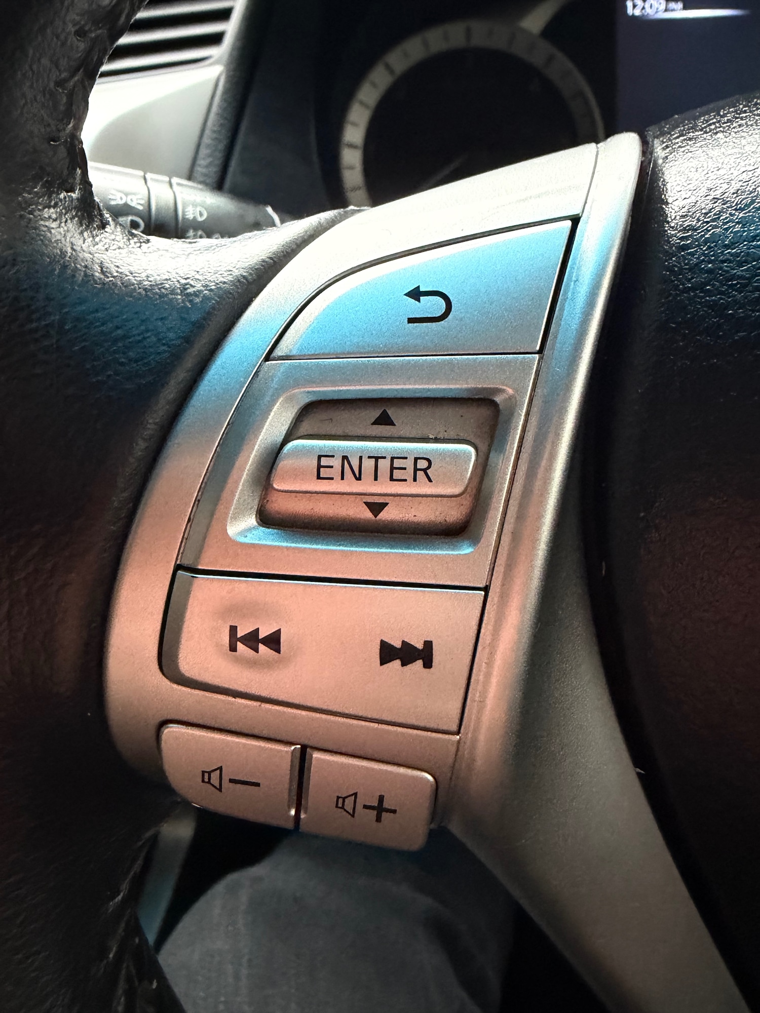 Used Nissan Navara 2016 for sale - 77417944: Photo 13