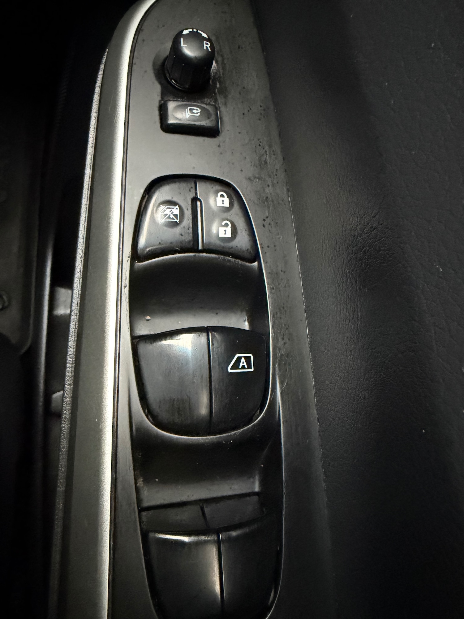 Used Nissan Navara 2016 for sale - 77417944: Photo 14