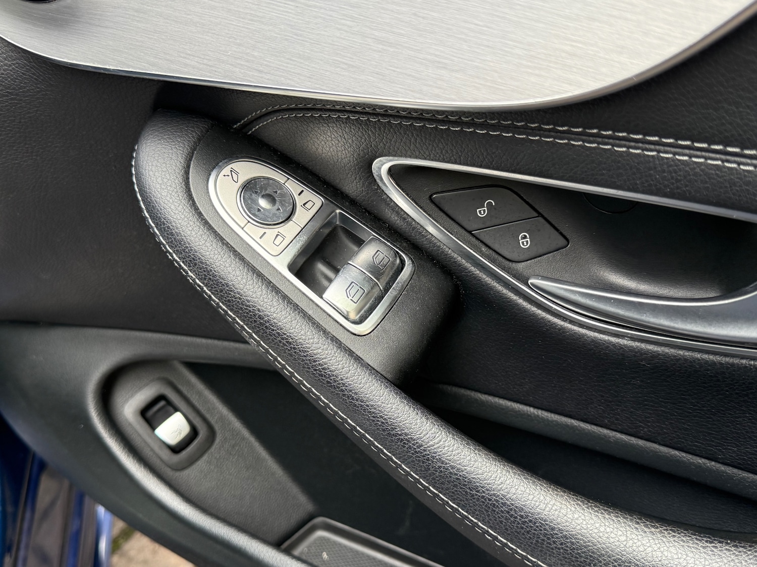 Used Mercedes-Benz C Class 2018 for sale - 78071044: Photo 12