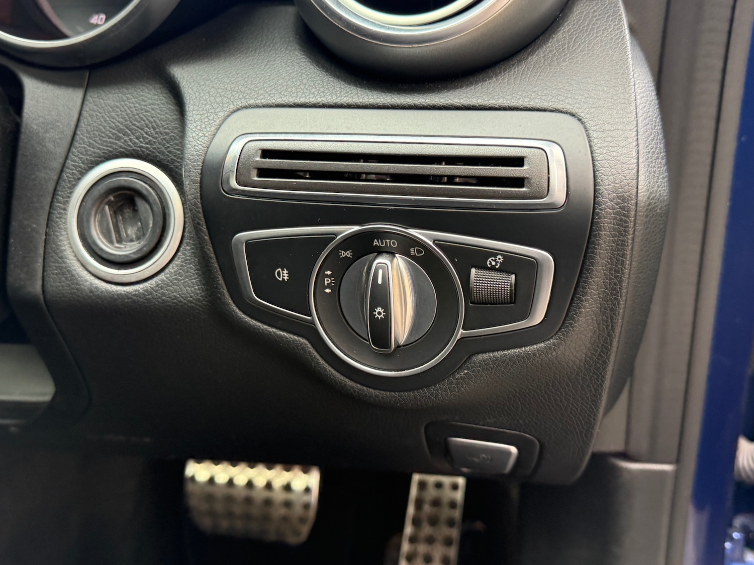 Used Mercedes-Benz C Class 2018 for sale - 78071044: Photo 13