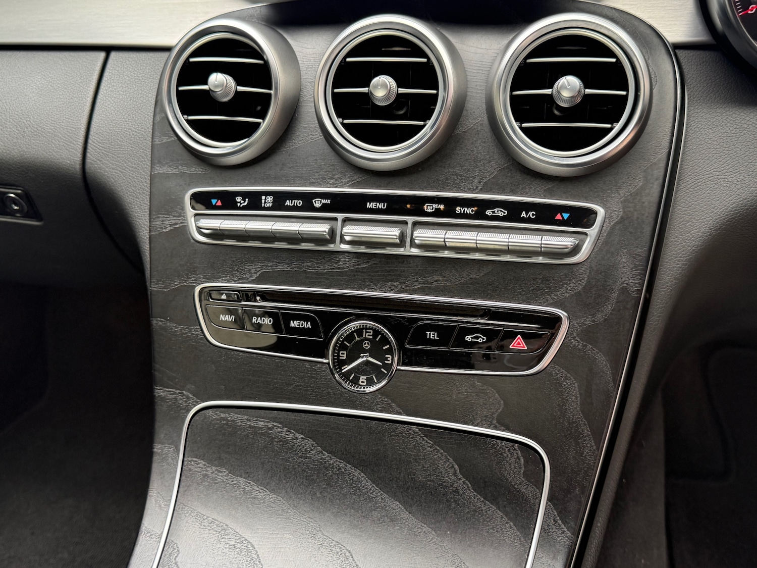 Used Mercedes-Benz C Class 2018 for sale - 78071044: Photo 16