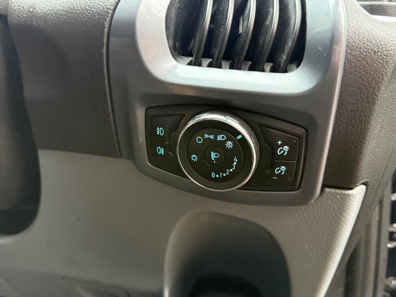 Used Ford Transit Custom 2014 for sale - 78028292: Photo 13