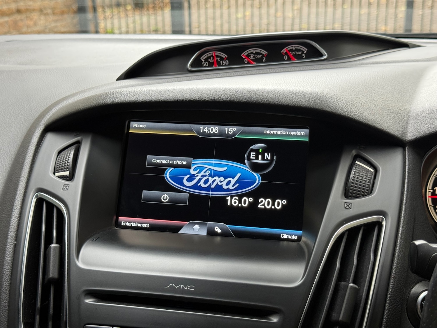 Used Ford Focus 2015 for sale - 76436296: Photo 14