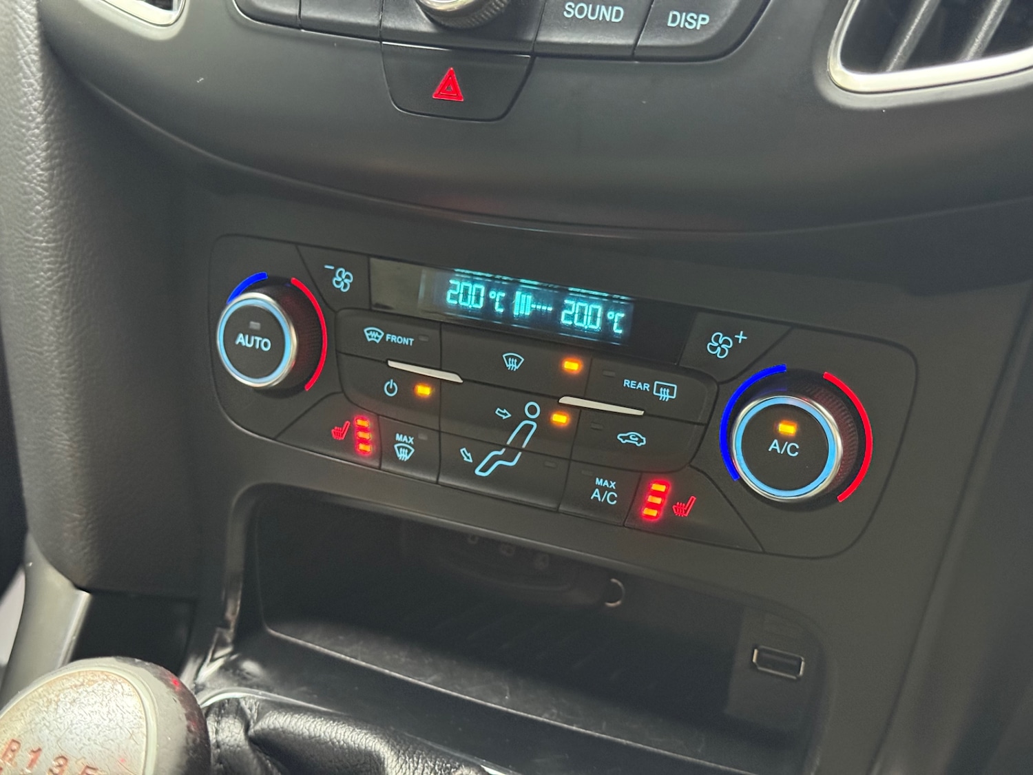 Used Ford Focus 2015 for sale - 76436296: Photo 15