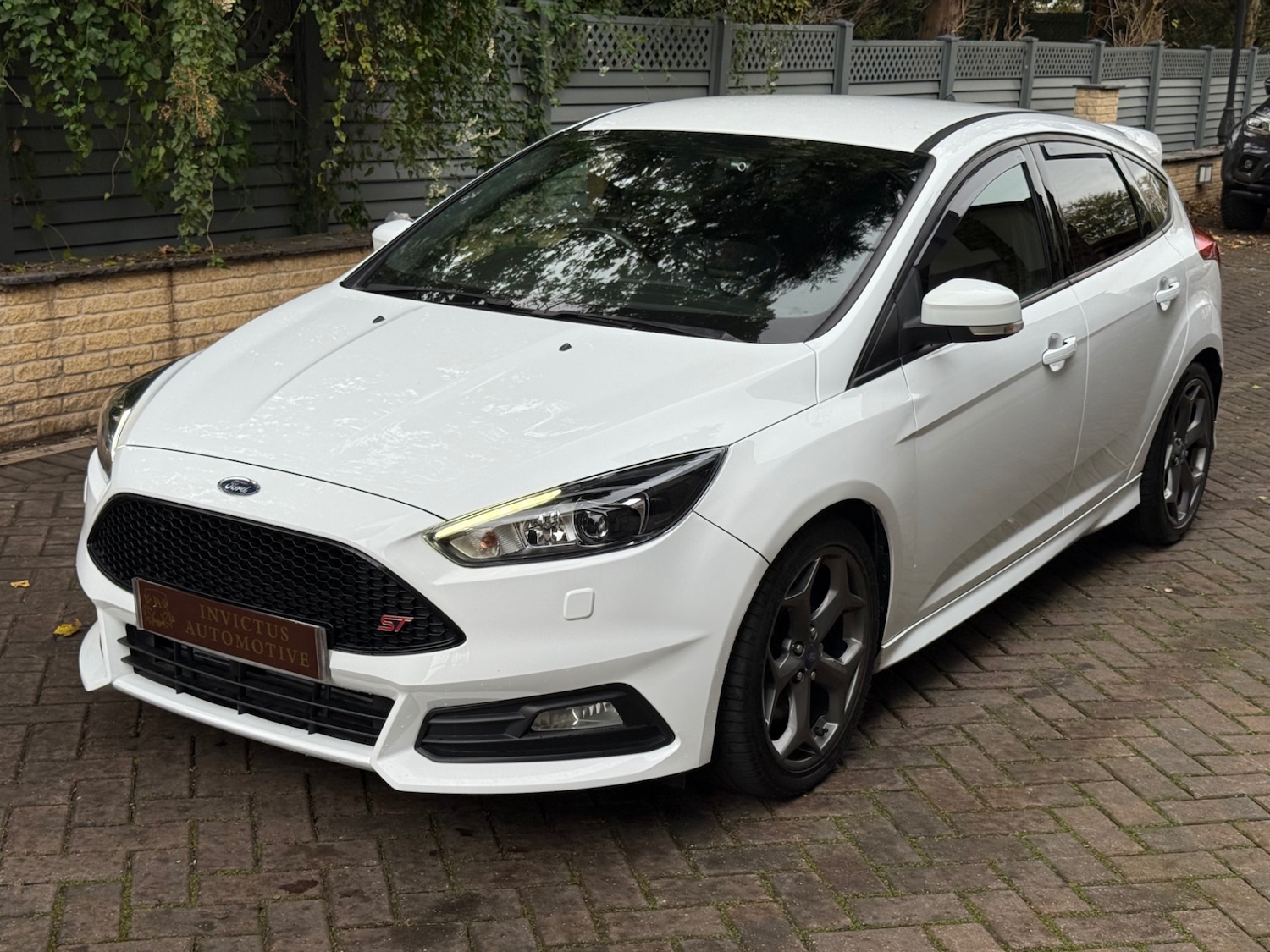 Used Ford Focus 2015 for sale - 76436296: Photo 3