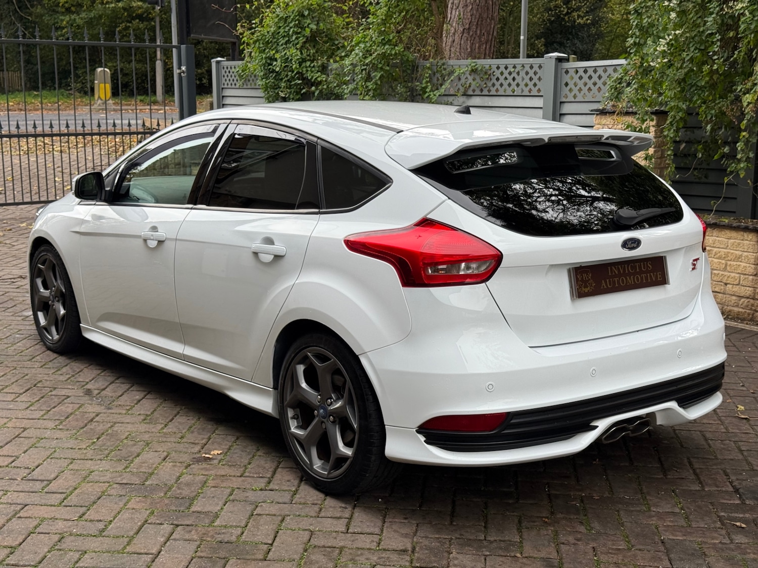 Used Ford Focus 2015 for sale - 76436296: Photo 4