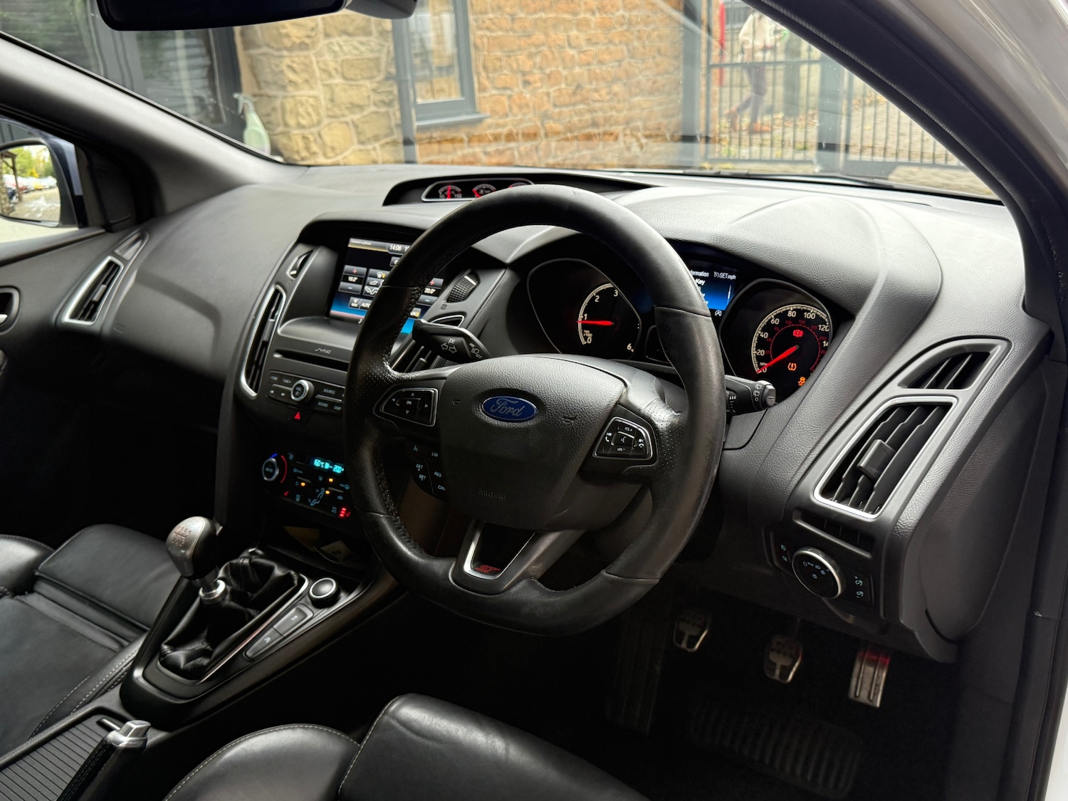 Used Ford Focus 2015 for sale - 76436296: Photo 7