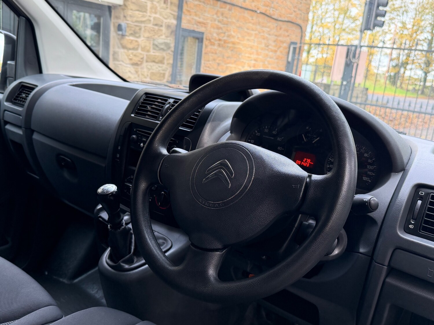 Used Citroen Dispatch 2015 for sale - 76477698: Photo 11