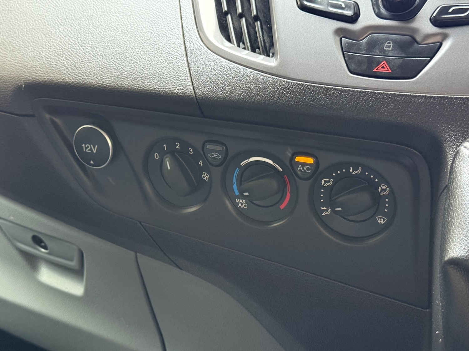 Used Ford Transit Custom 2017 for sale - 76055808: Photo 19