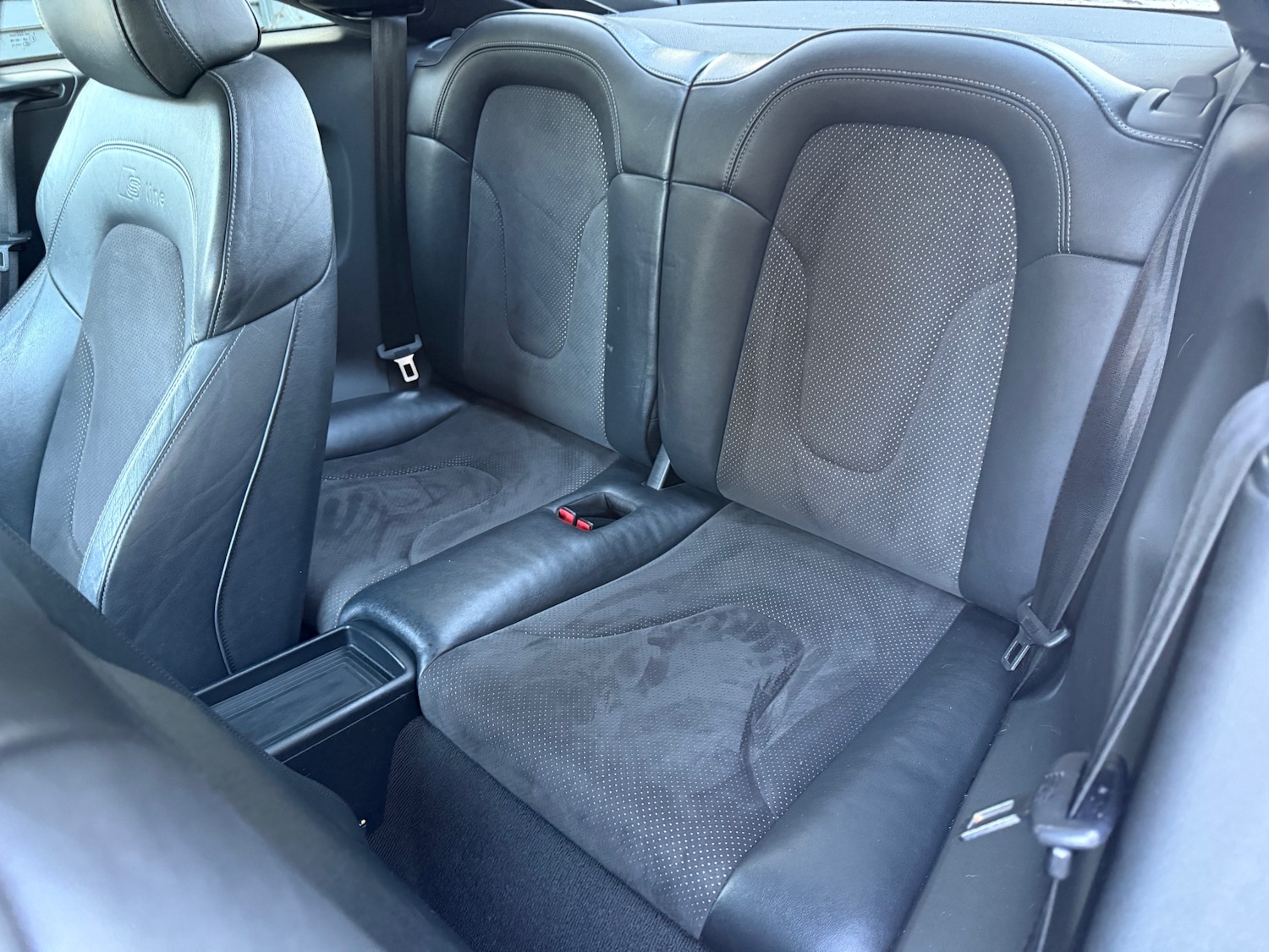 Used Audi TT 2011 for sale - 77077885: Photo 10