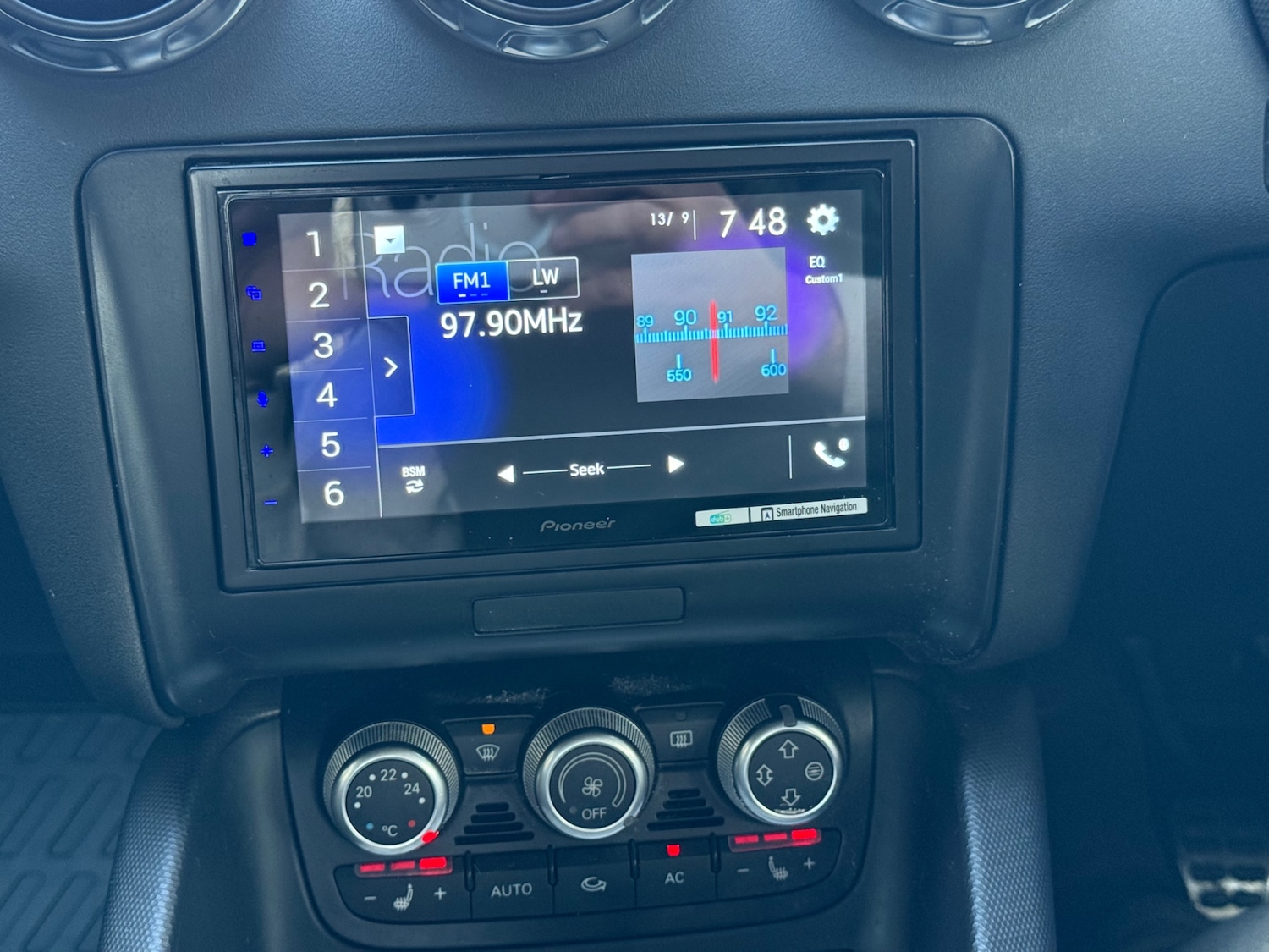 Used Audi TT 2011 for sale - 77077885: Photo 12