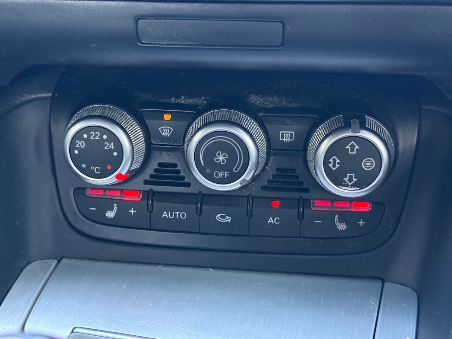 Used Audi TT 2011 for sale - 77077885: Photo 13