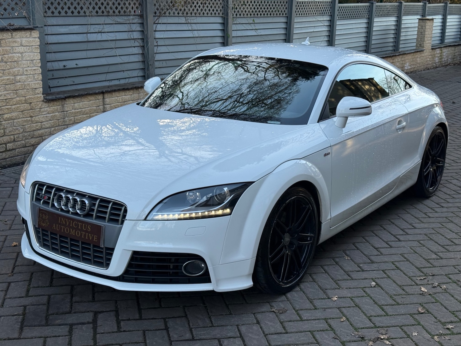 Used Audi TT 2011 for sale - 77077885: Photo 3