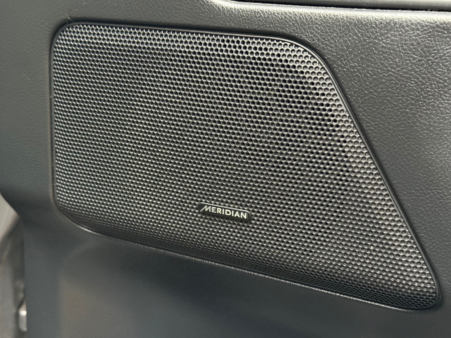 Used Land Rover Freelander 2013 for sale - 76974809: Photo 15