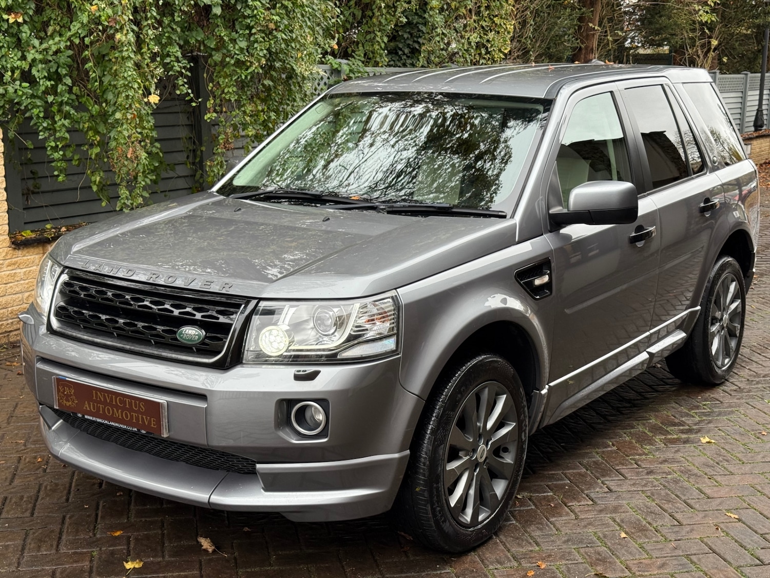 Used Land Rover Freelander 2013 for sale - 76974809: Photo 3