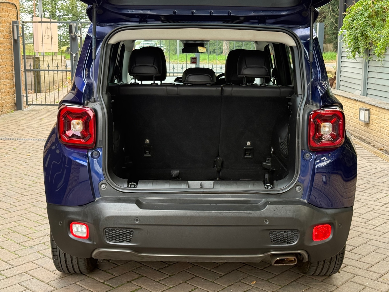 Used Jeep Renegade 2019 for sale - 76143271: Photo 10