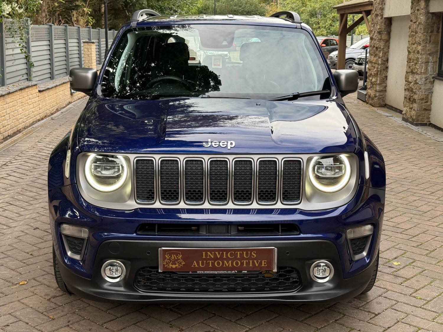 Used Jeep Renegade 2019 for sale - 76143271: Photo 2