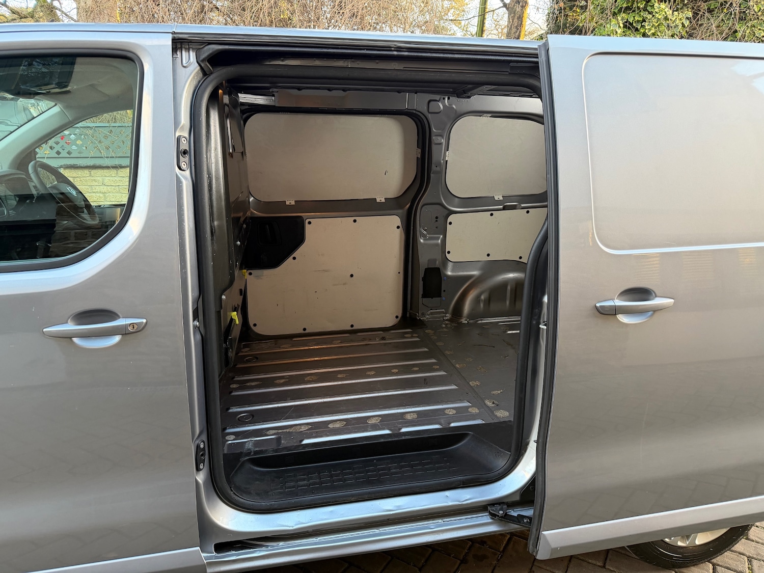 Used Vauxhall Vivaro 2021 for sale - 77088111: Photo 8