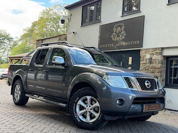 Nissan - Navara