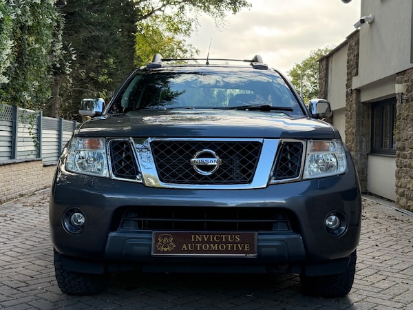 Used Nissan Navara 2013 for sale - 76187320: Photo 2