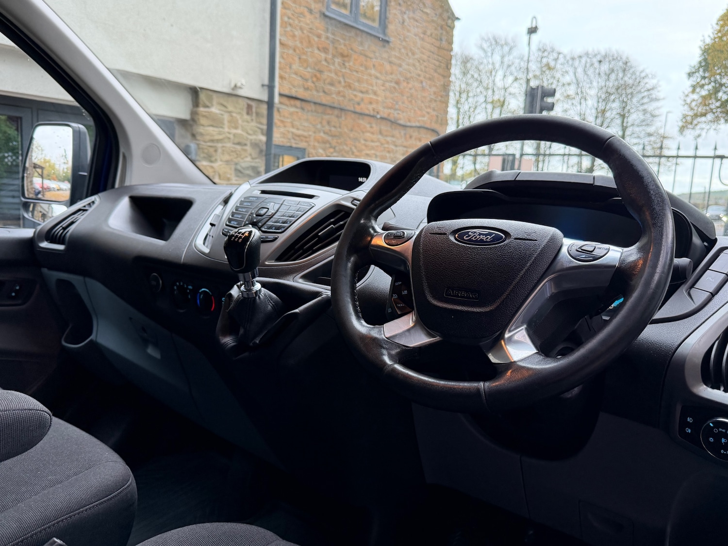 Used Ford Transit Custom 2017 for sale - 76543157: Photo 11