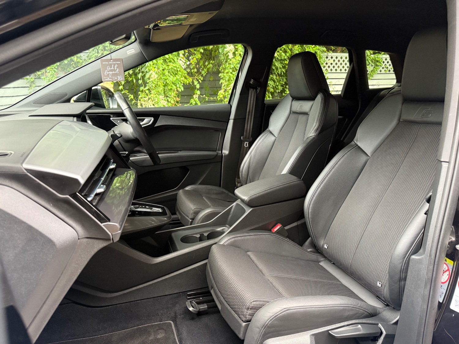 Used Audi Q4 e-tron 2021 for sale - 75996516: Photo 10