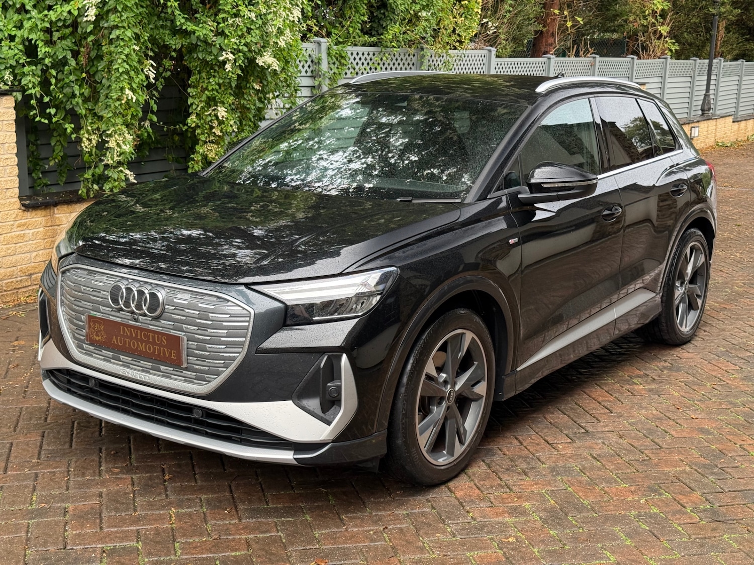 Used Audi Q4 e-tron 2021 for sale - 75996516: Photo 3