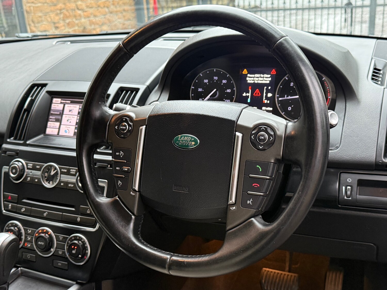 Used Land Rover Freelander 2013 for sale - 77502256: Photo 16
