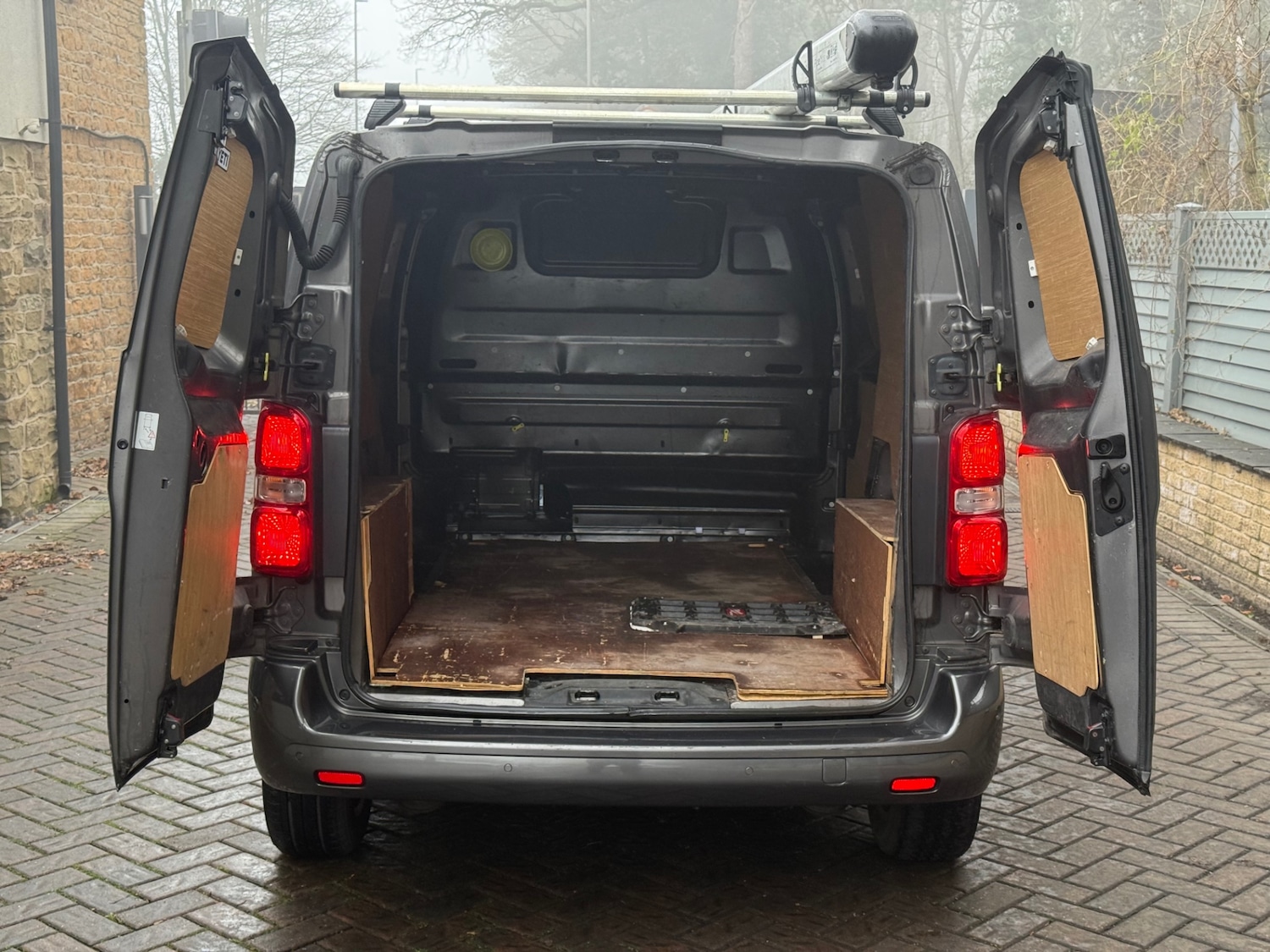 Used Peugeot Expert 2018 for sale - 77135795: Photo 9