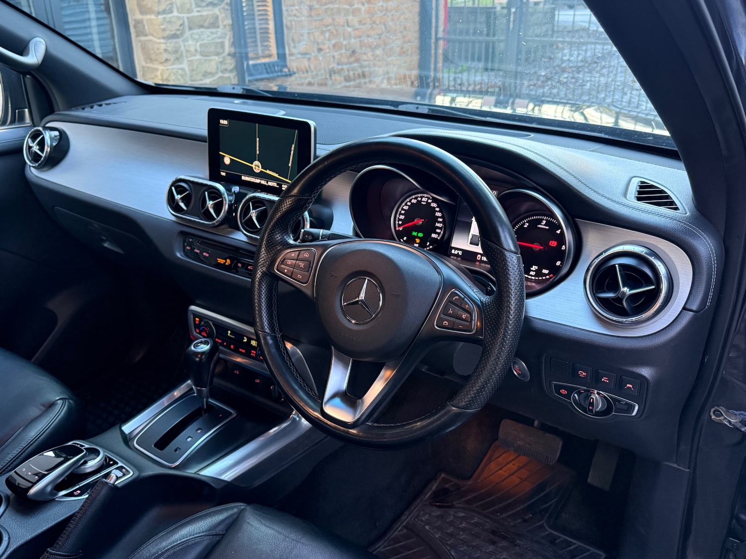 Used Mercedes-Benz X Class 2019 for sale - 76967966: Photo 13