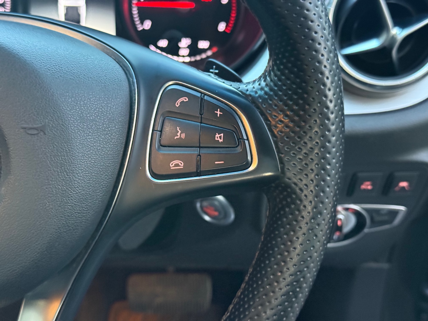 Used Mercedes-Benz X Class 2019 for sale - 76967966: Photo 16