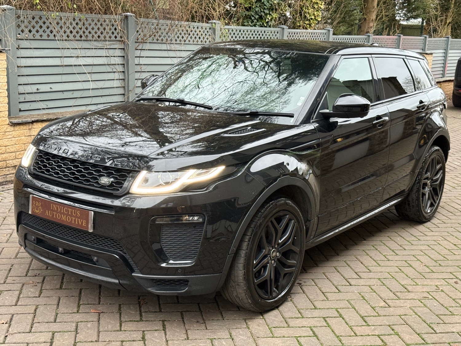 Used Land Rover Range Rover Evoque 2017 for sale - 77042493: Photo 3