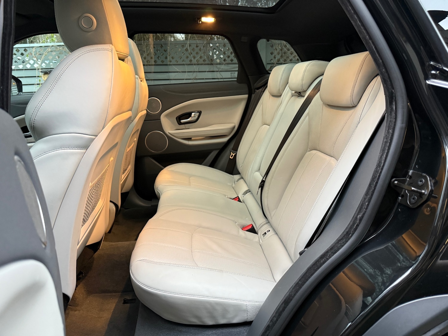 Used Land Rover Range Rover Evoque 2017 for sale - 77042493: Photo 9