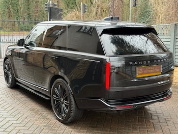 Used Land Rover Range Rover 2022 for sale - 77300537: Photo