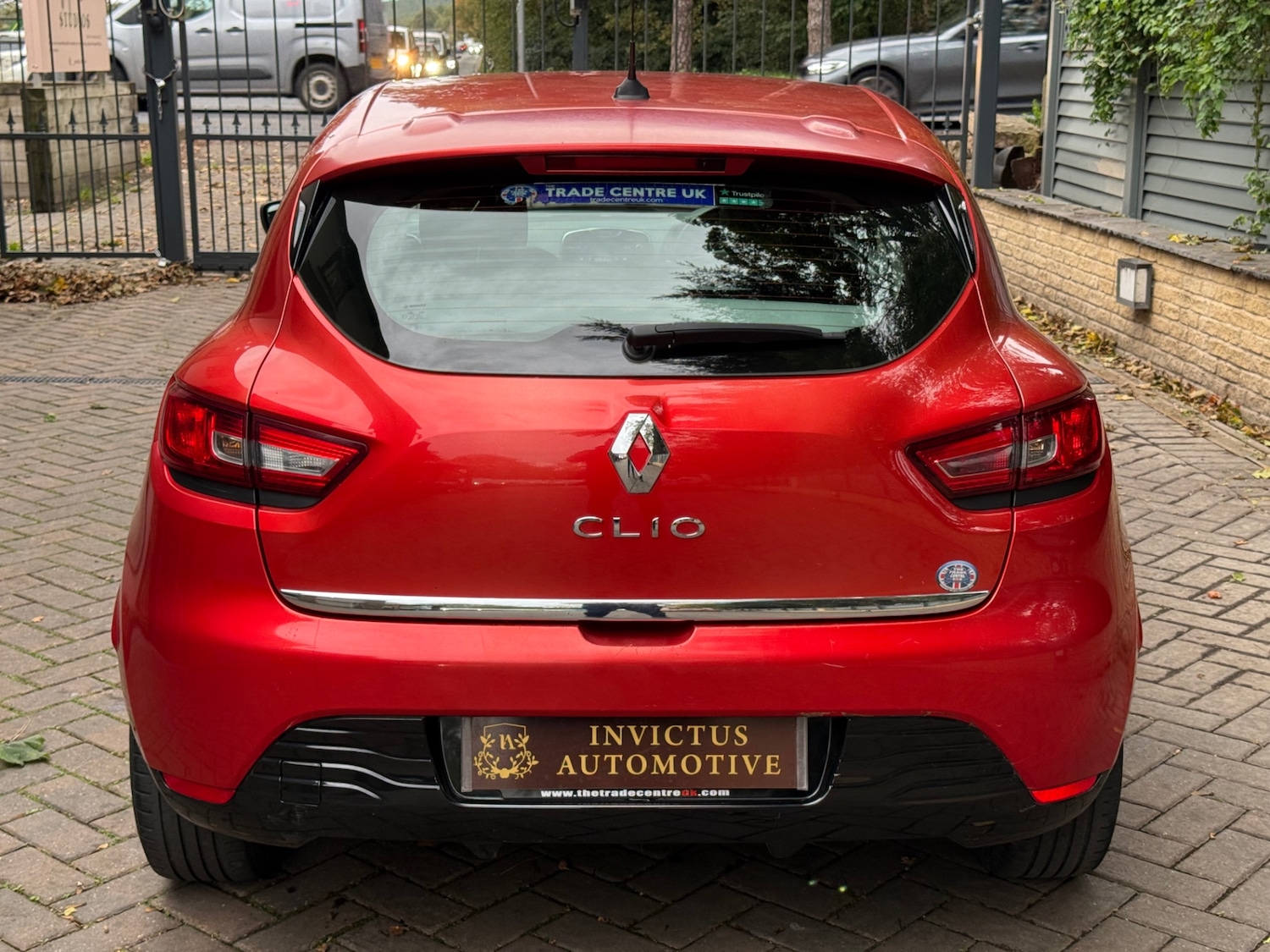 Used Renault Clio 2014 for sale - 76415028: Photo 5