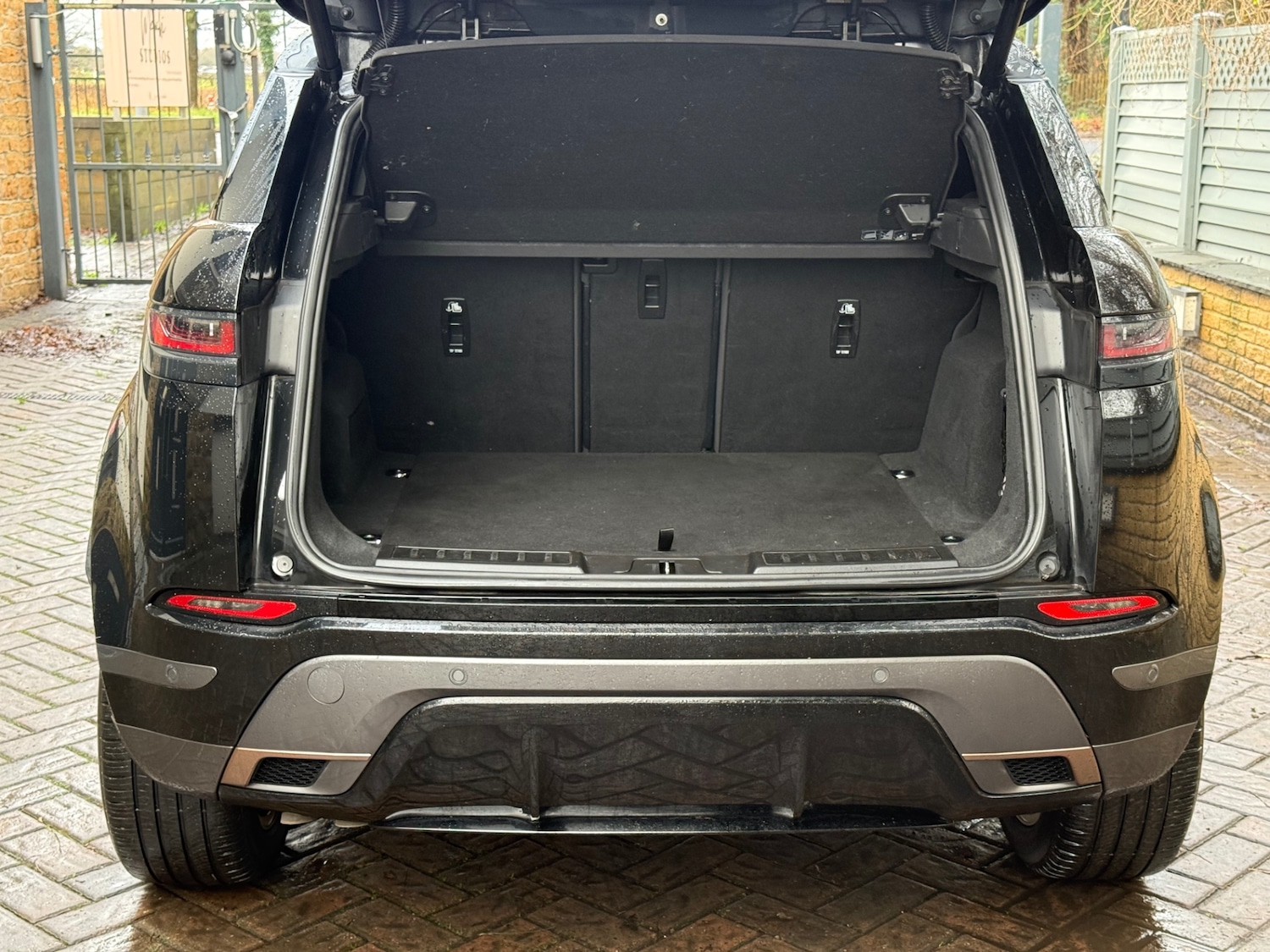 Used Land Rover Range Rover Evoque 2021 for sale - 77476378: Photo 11