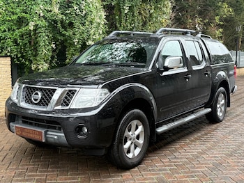 Used Nissan Navara 2015 for sale - 76024285: Photo