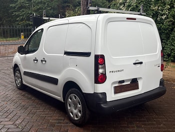 Used Peugeot Partner 2016 for sale - 75996140: Photo