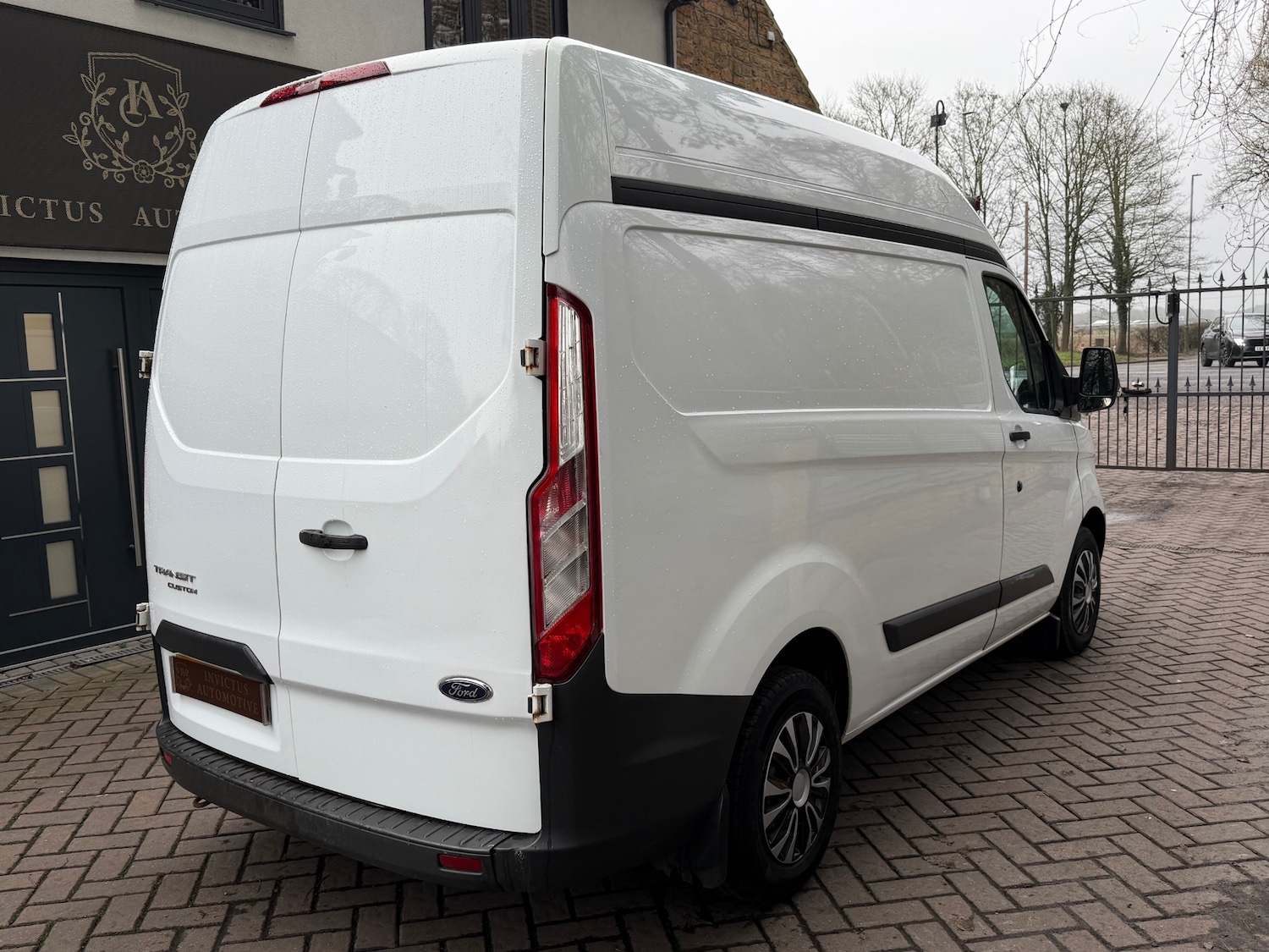Used Ford Transit Custom 2015 for sale - 77324579: Photo 4