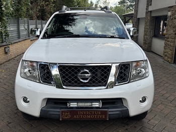 Used Nissan Navara 2014 for sale - 75829639: Photo