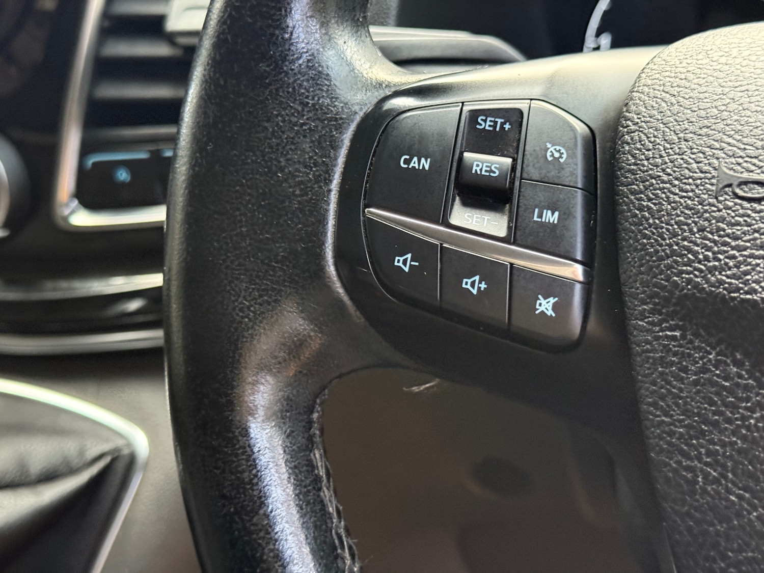 Used Ford Tourneo Custom 2018 for sale - 76897286: Photo 15