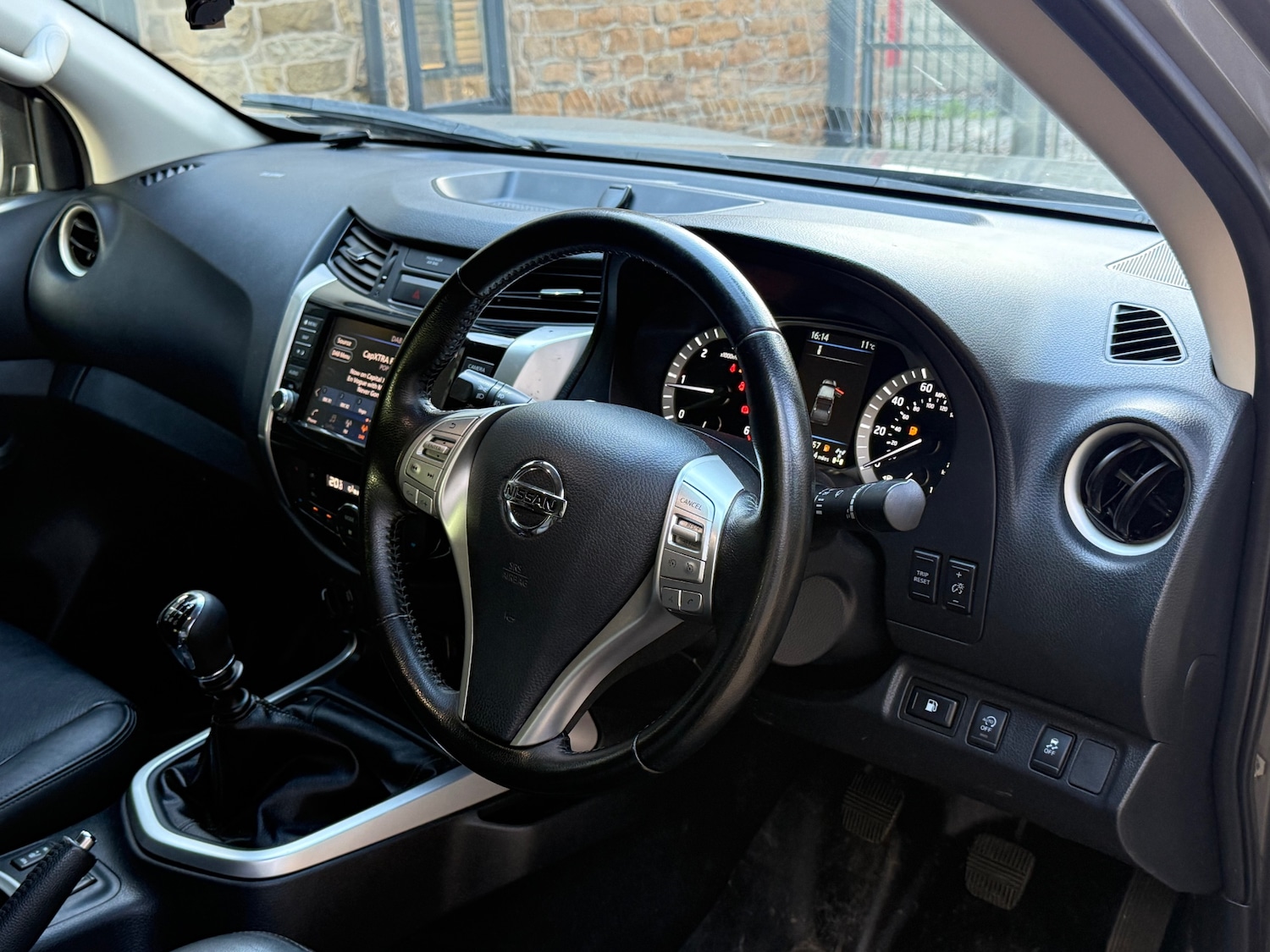 Used Nissan Navara 2020 for sale - 77732889: Photo 14