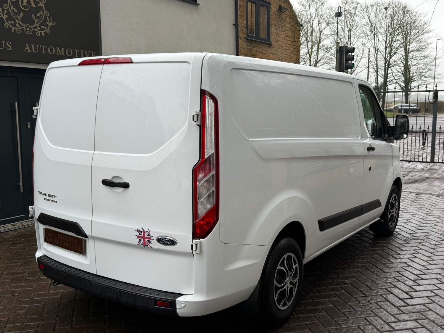 Used Ford Transit Custom 2019 for sale - 77218328: Photo 2