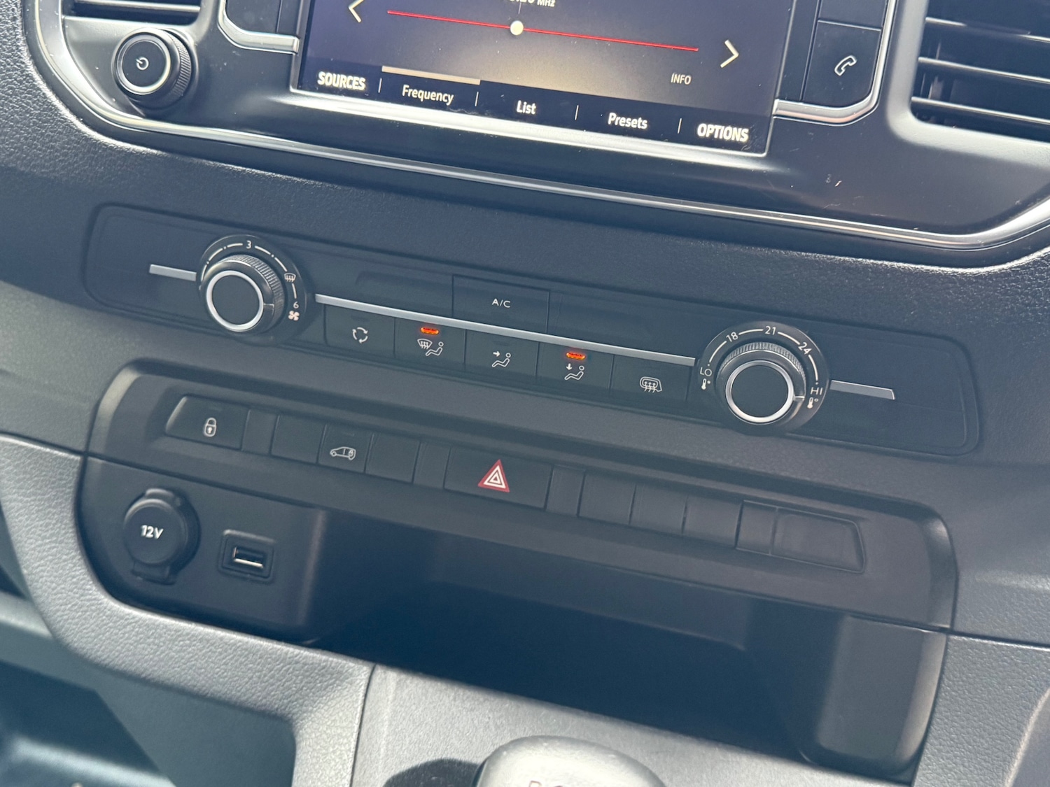 Used Vauxhall Vivaro 2020 for sale - 77902043: Photo 12