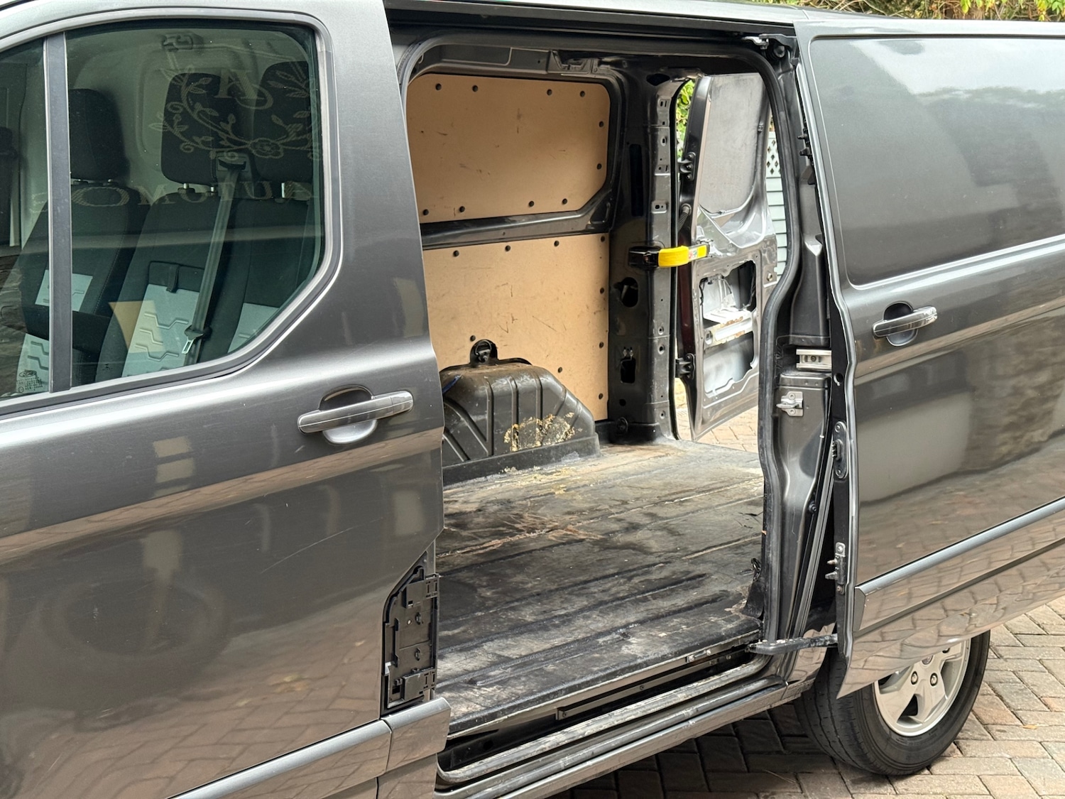 Vehicle 9
