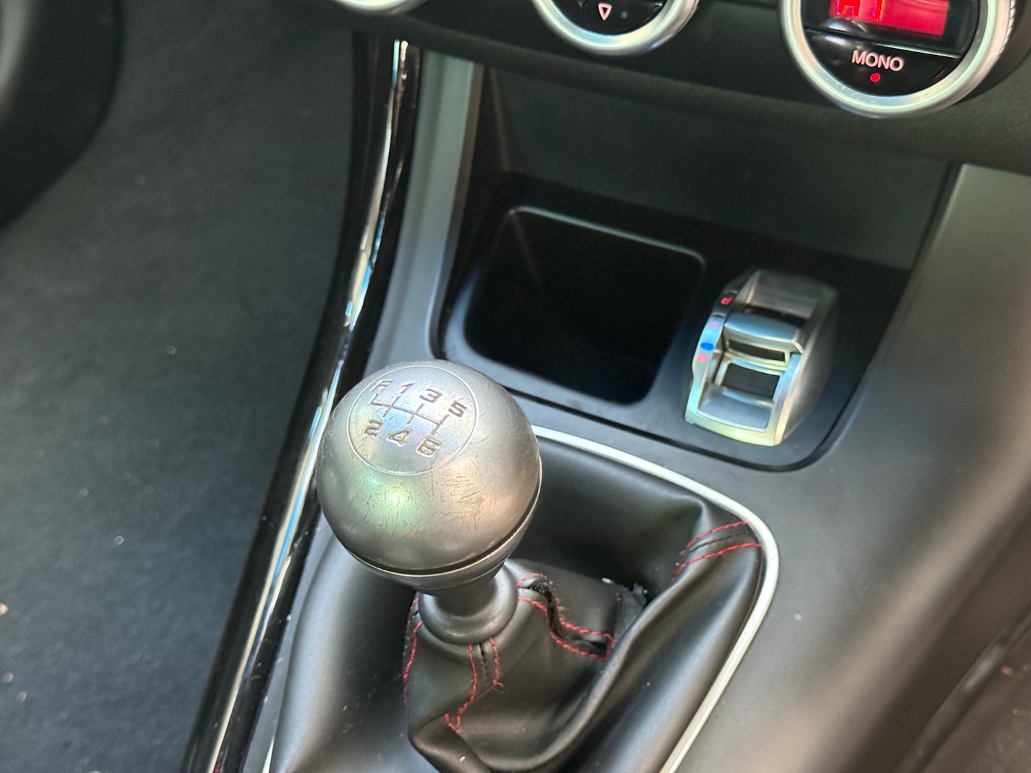 Used Alfa Romeo Giulietta 2011 for sale - 76600170: Photo 13